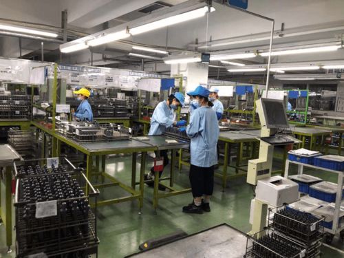 廣州打工 普工與酒店管理薪資全解析